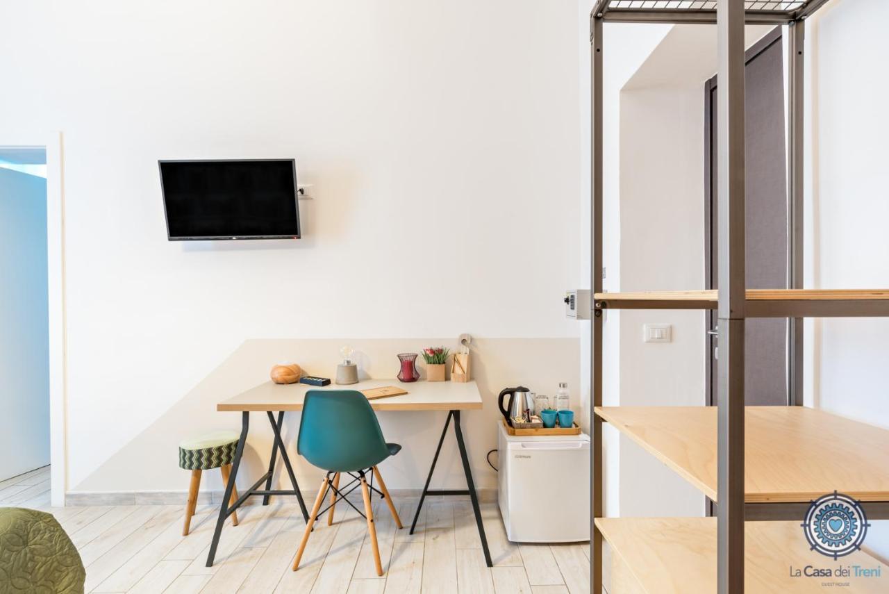 La Casa Dei Treni Affittacamere City Rooms For Travel Lovers La Spezia Exteriér fotografie